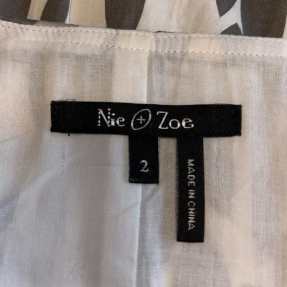 Nic + Zoe Flare lined skirt floral pattern pleated woman’s size 2 multi colored - Picture 5 of 6